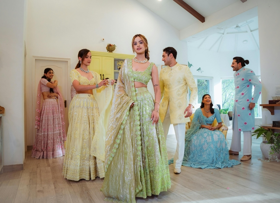Best Dress Rental Services in Uttar Pradesh